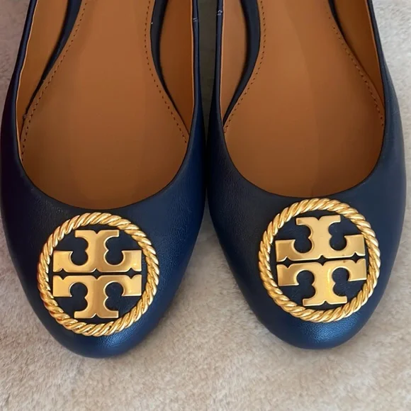 Tory Burch Benton 2 Ballet Flat Nappa Leather Royal Navy Rolled Brass 7.5 NWT - Picture 9 of 14
